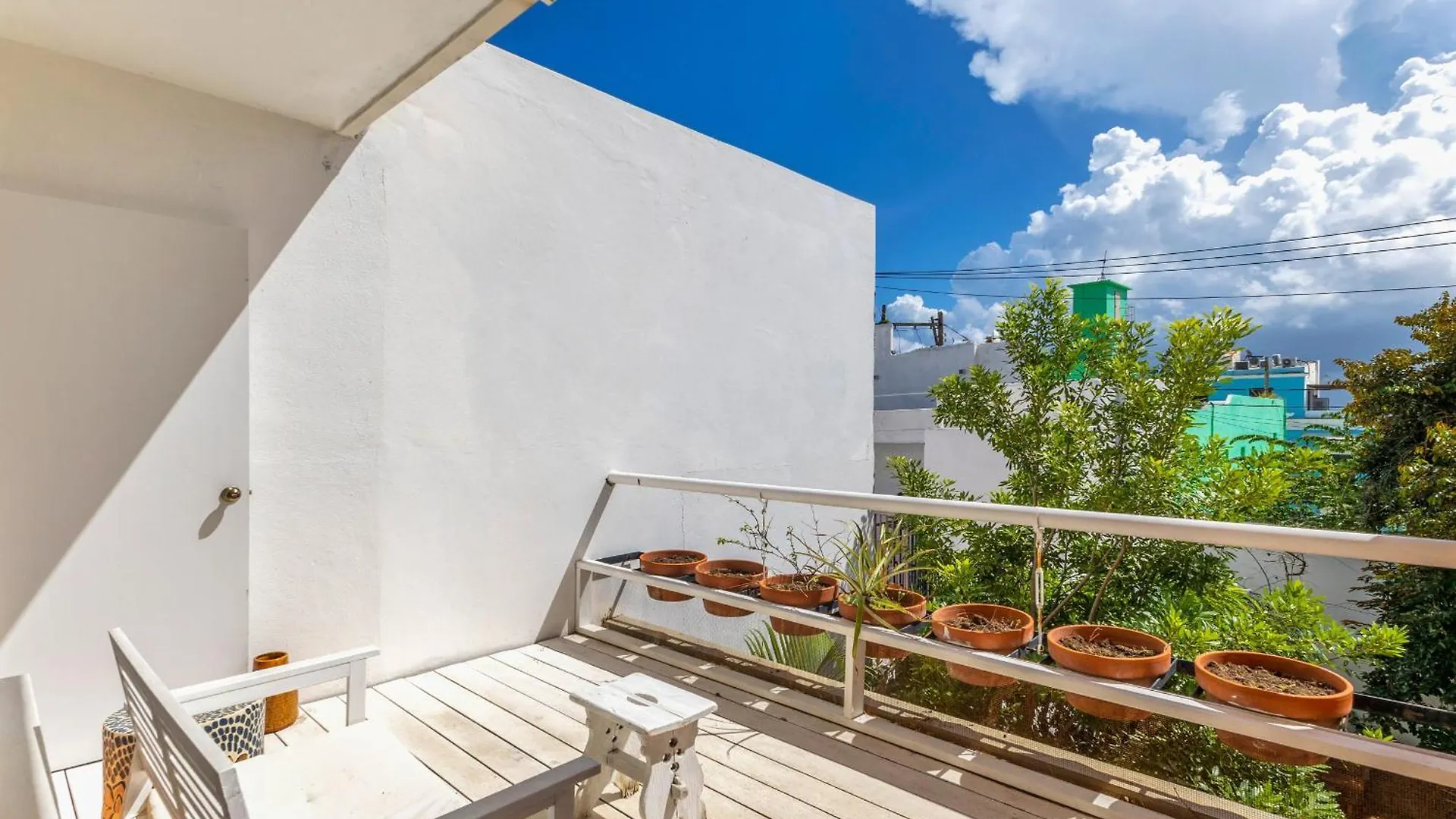 Nyaraló Whole Home With Lush Patio In Heart Of Old San Juan