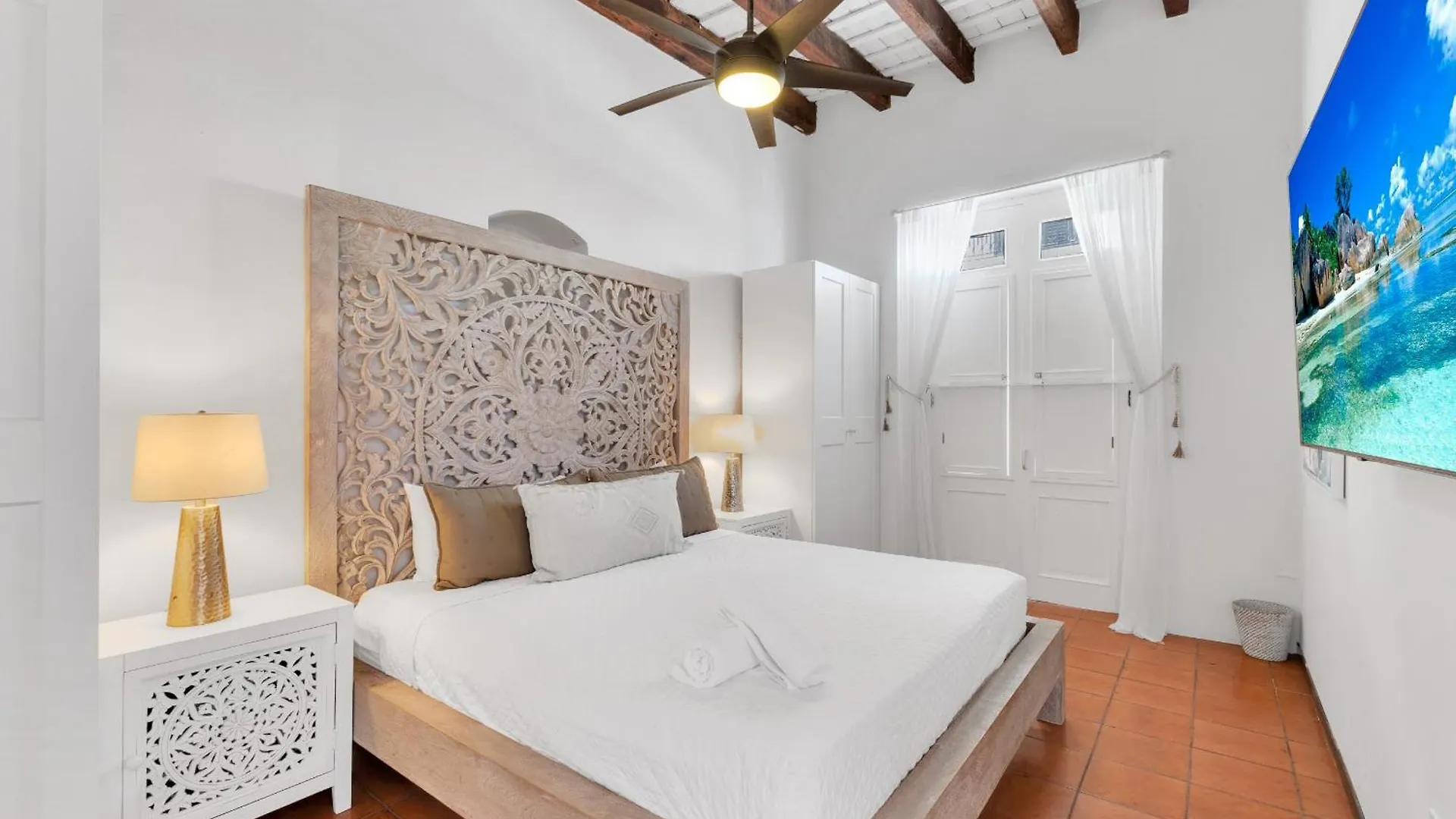 Whole Home With Lush Patio In Heart Of Old San Juan Holiday home